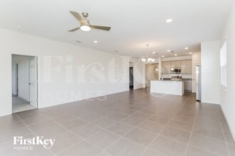 544 Crown Rose Dr in Bartow, FL - Building Photo - Building Photo