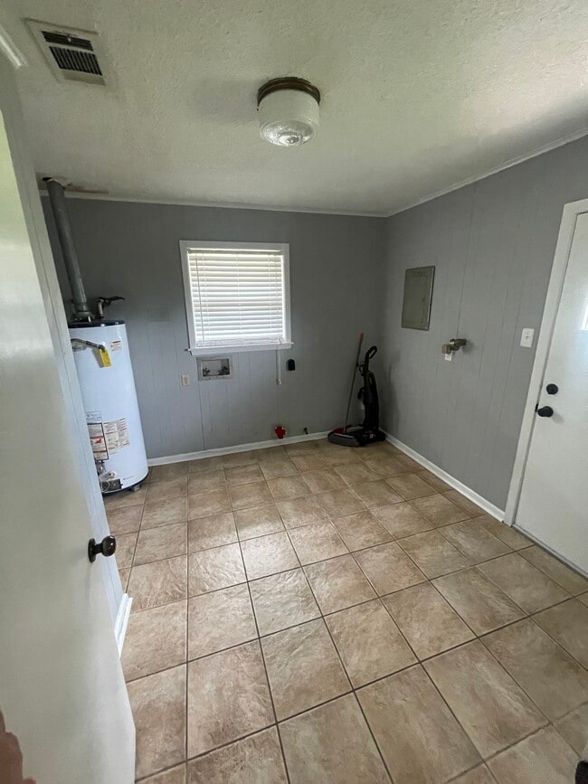 55075 US-51 in Independence, LA - Foto de edificio - Building Photo