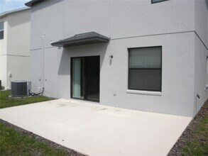 7810 Tuscany Woods Dr in Tampa, FL - Building Photo - Building Photo
