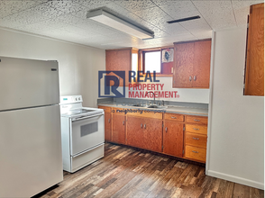 980 Berryman Dr-Unit -980 1/2 in Pocatello, ID - Foto de edificio - Building Photo