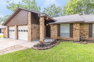 2623 Longleaf Pines Ln in Humble, TX - Building Photo