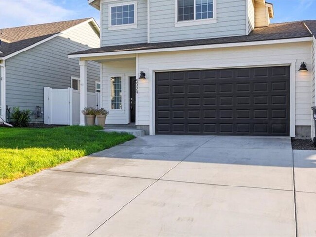 5329 Remington Dr in Pasco, WA - Building Photo - Building Photo