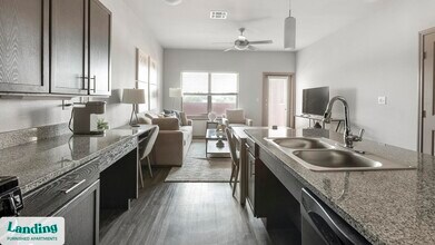 650 S Main St, Unit 1326 in Fort Worth, TX - Building Photo - Building Photo