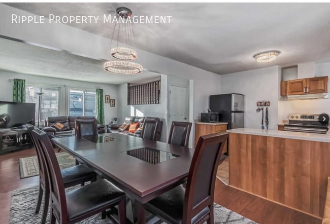 2402-2450 50 St NE in Calgary, AB - Building Photo - Building Photo