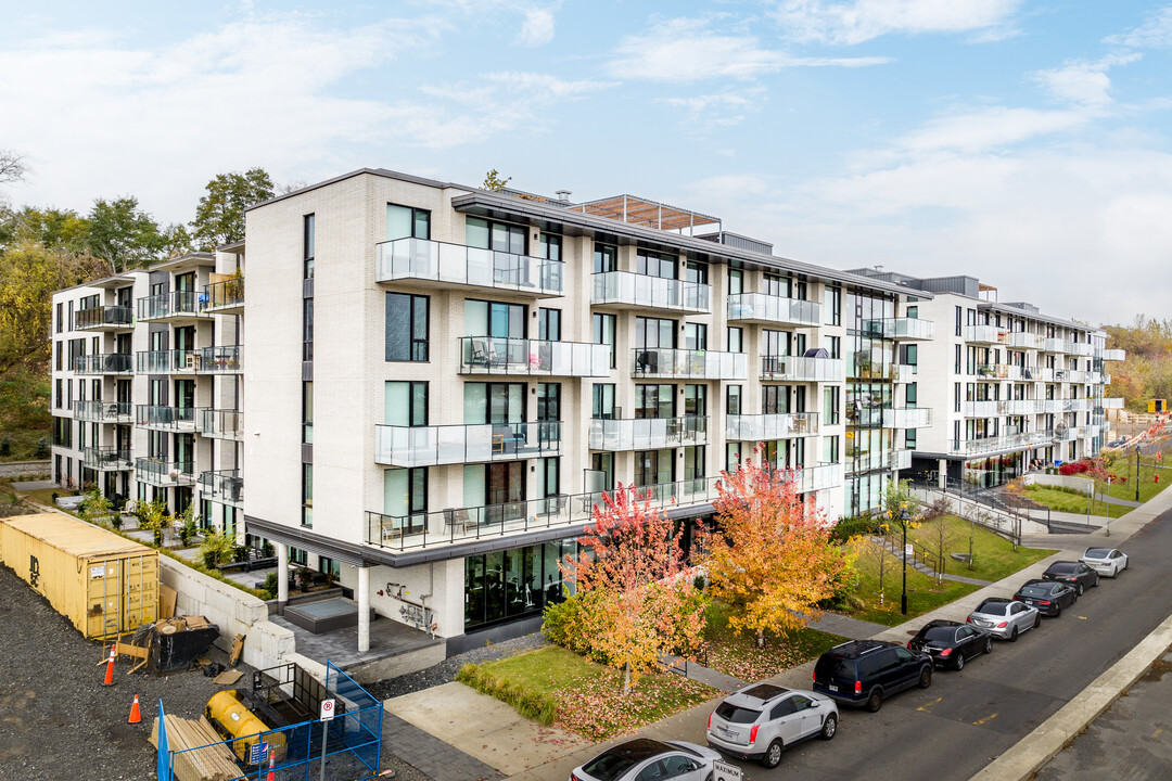 Bellevue MTL in Montréal, QC - Building Photo