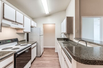 Villas at Costa Brava in San Antonio, TX - Building Photo - Building Photo