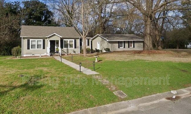 property at 1904 Woodrow Dr
