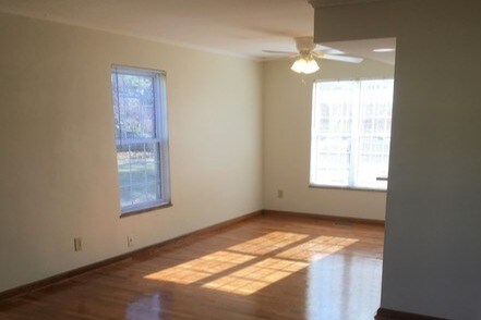 2073 Ridgeview Rd in Columbus, OH - Building Photo - Building Photo