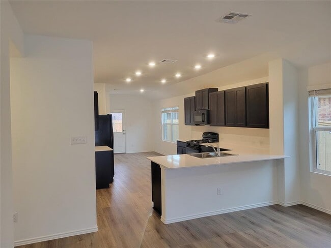 property at 319 Canley Lp