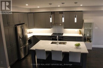 333 Lysander Pl in Ottawa, ON - Building Photo - Building Photo