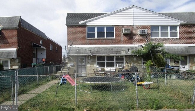 property at 2230 Hoffnagle St