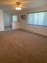 410 6th Ave, Unit 5 in Coralville, IA - Building Photo
