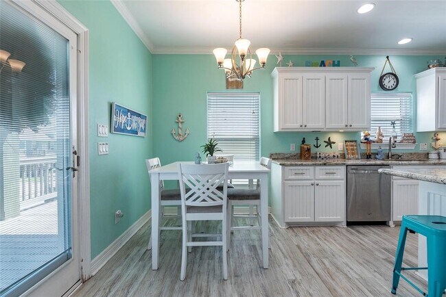 property at 987 Surf Rd