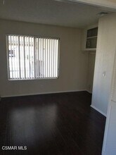 13 Abrazo Dr in Camarillo, CA - Building Photo - Building Photo