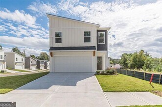 4839 Station Dr in Union City, GA - Building Photo - Building Photo