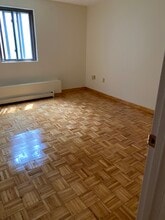 714 Winthrop Ave, Unit 101 in Revere, MA - Foto de edificio - Building Photo