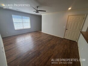 52 Ray St in Fayetteville, AR - Building Photo - Building Photo