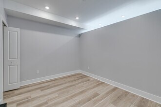 811 N 40th St, Unit 4 in Philadelphia, PA - Building Photo - Building Photo