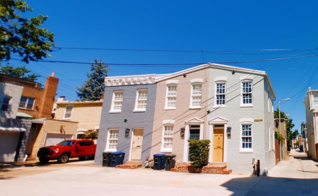 310 Millers Ct NE in Washington, DC - Foto de edificio