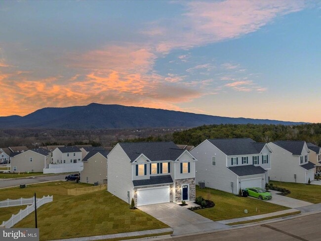 property at 29 Signal Knob Cottage Dr
