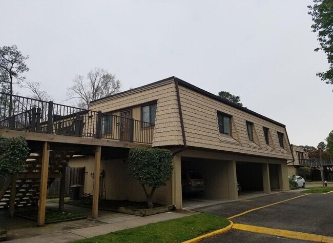 1515 Monterrey Pl in Newport News, VA - Building Photo - Building Photo
