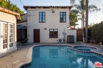 1650 S Crest Dr in Los Angeles, CA - Building Photo - Building Photo