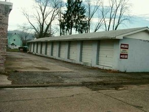 103 Hudson St in St. Albans, WV - Building Photo - Building Photo