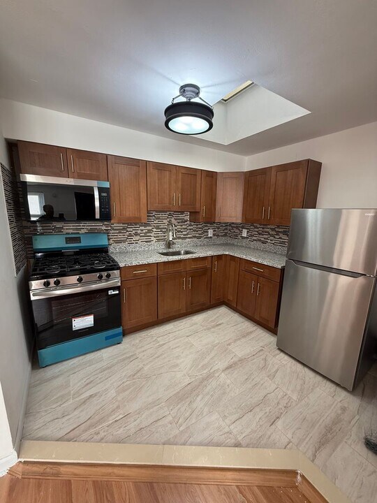 6720 Rising Sun Ave in Philadelphia, PA - Building Photo