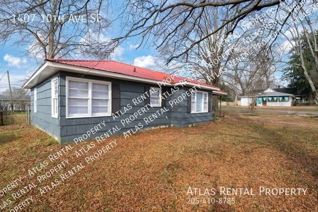1407 10th Ave SE in Decatur, AL - Building Photo - Building Photo