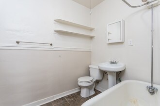 Doricourt Apartments -- Historic SW Downtown in Portland, OR - Foto de edificio - Building Photo