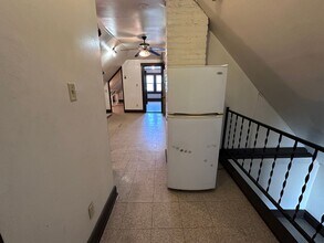 928 Evangeline Rd-Unit -928-Unit 2 -3rd FL in Cleveland, OH - Building Photo - Building Photo