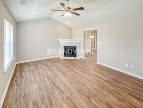 117 Floresta Dr in Mcdonough, GA - Building Photo - Building Photo