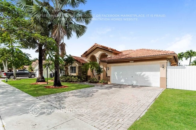 15113 SW 35th Terrace in Miami, FL - Building Photo - Building Photo