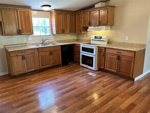 621 Kennings Rd in Crosby, TX - Building Photo - Building Photo