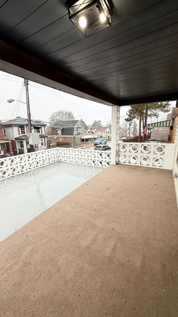 404 Ariston Ave in Pittsburgh, PA - Building Photo - Building Photo