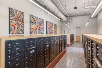 Sol Modern in Phoenix, AZ - Foto de edificio - Interior Photo