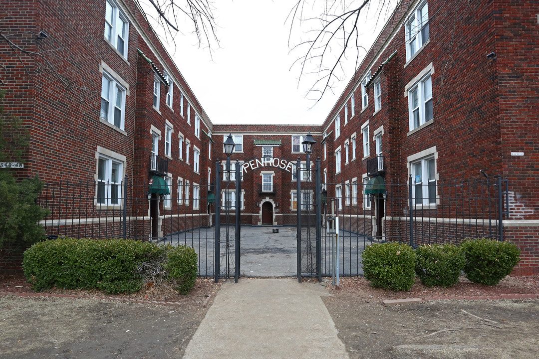 Penrose Apartments in St. Louis, MO - Foto de edificio