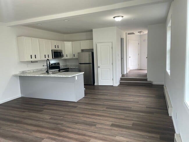 property at 27 Matildas Wy