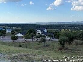 854 Scenic Hls Ct in Blanco, TX - Building Photo