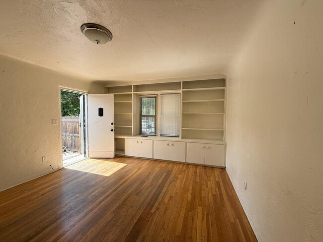 1113 Gold Ave SW in Albuquerque, NM - Building Photo - Building Photo