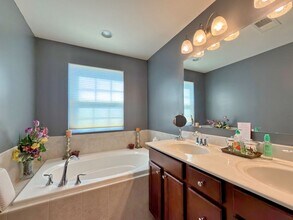 2711 Coppersmith Pl in Bryans Road, MD - Foto de edificio - Building Photo