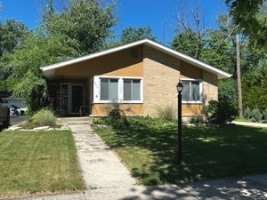 property at 846 S Hawthorne Ave