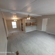 6184 Cornell Rd in Keystone Heights, FL - Building Photo - Building Photo