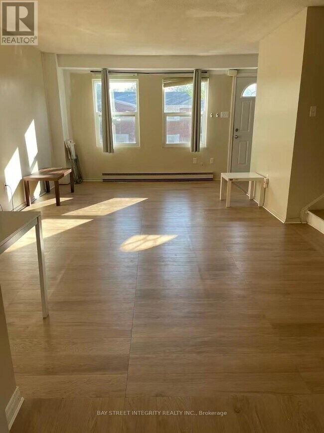 228 Westcourt Pl in Waterloo, ON - Building Photo - Building Photo