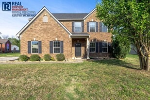 1007 New Eanes Dr in Murfreesboro, TN - Building Photo