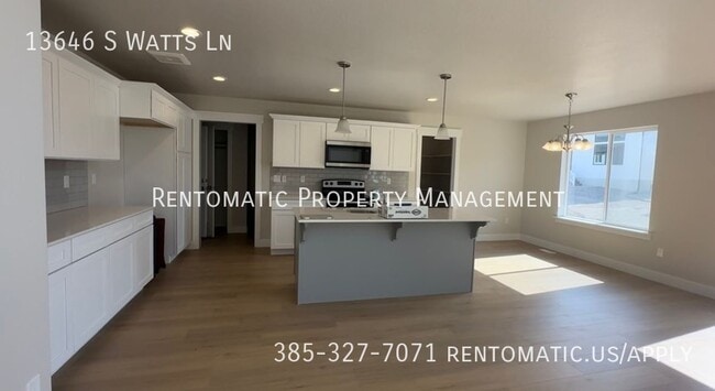 13646 S Watts Ln in Riverton, UT - Building Photo - Building Photo