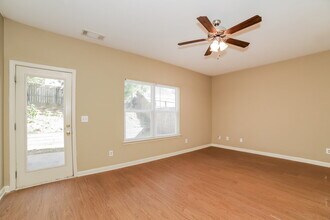 498 Highland Falls Dr in Hiram, GA - Building Photo - Building Photo