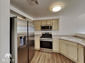 3400 Cabana Dr in Las Vegas, NV - Building Photo - Building Photo