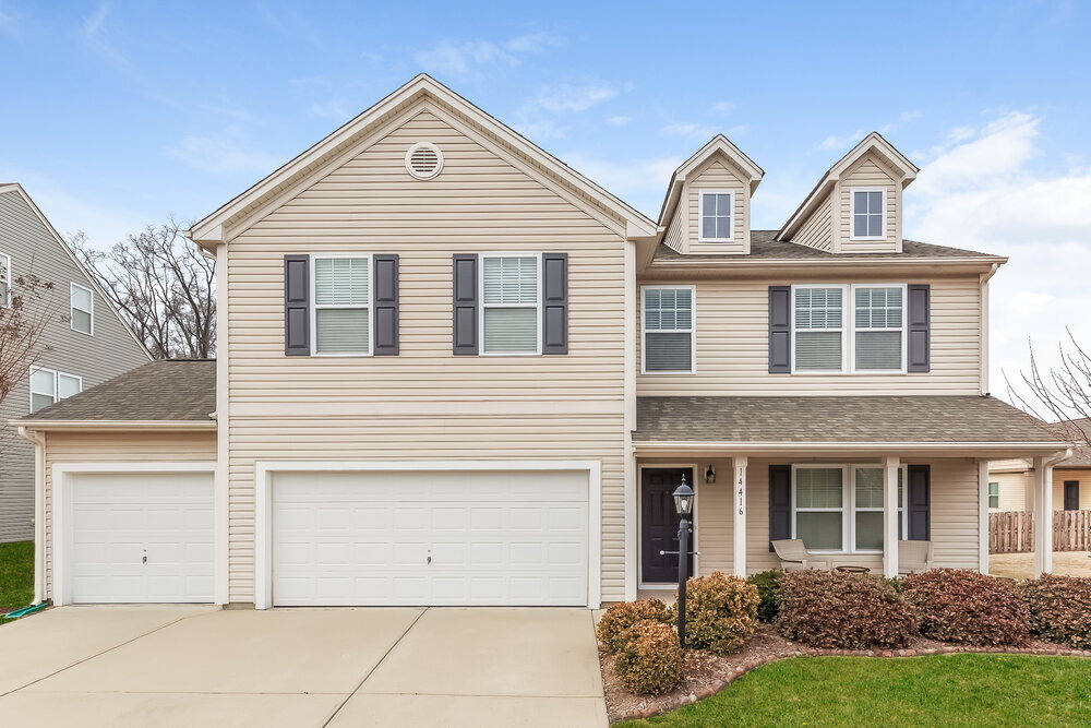 14416 Lake Crossing Dr in Charlotte, NC - Building Photo