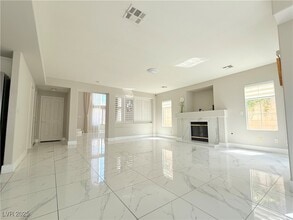 7 Bishopsgate Terrace in Henderson, NV - Building Photo - Building Photo